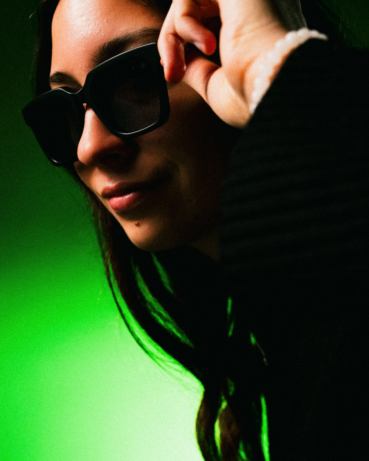sonnenbrille-1969-schwarz-accessoires