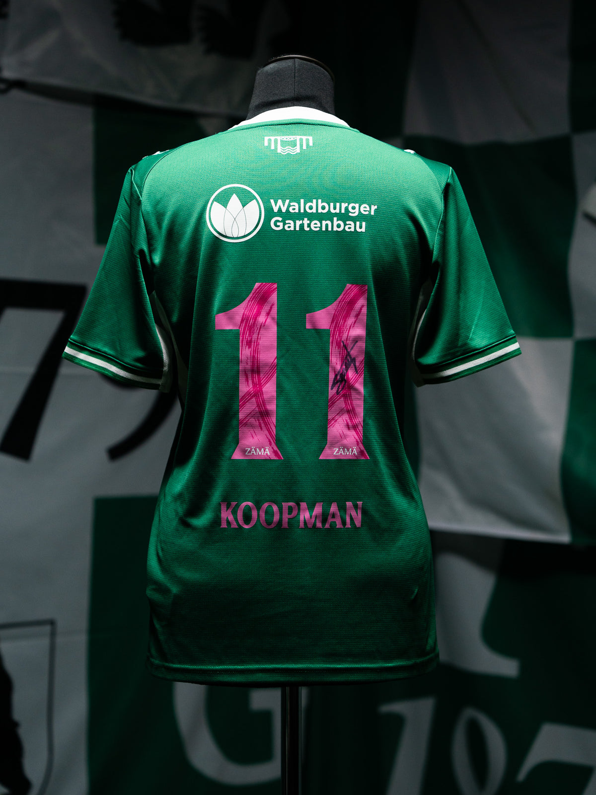 11 Koopman - Heimtrikot Pink Ribbon Edition